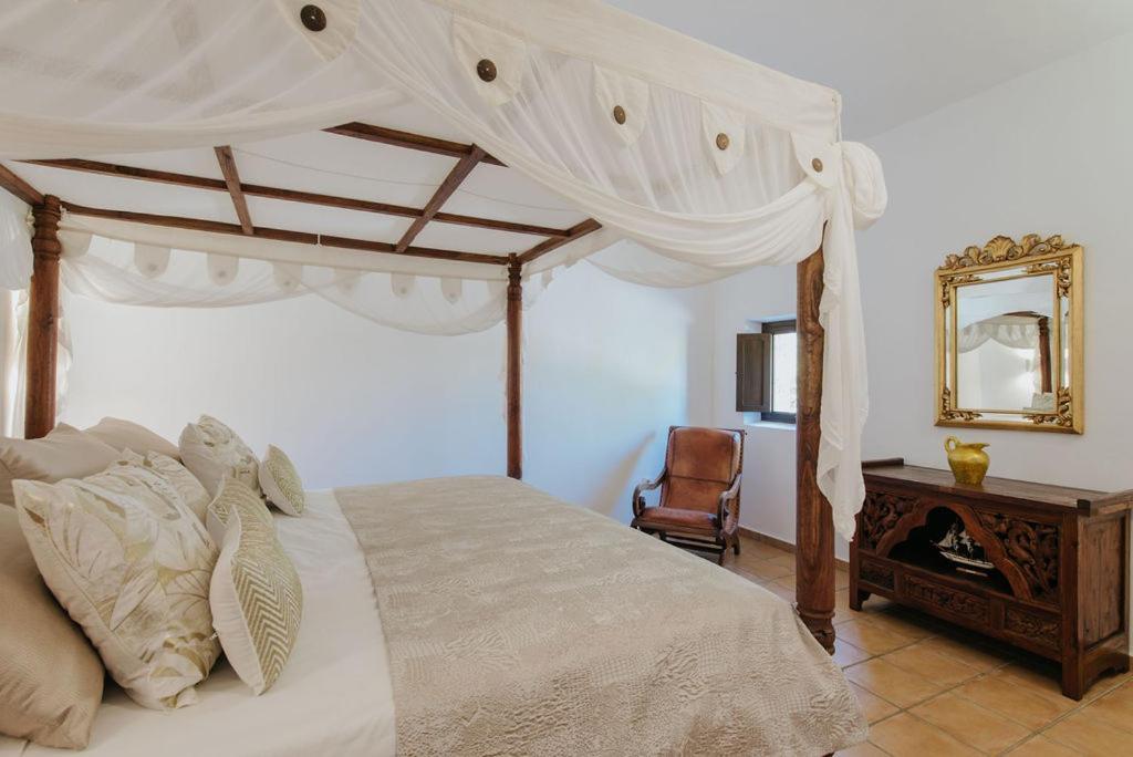Villa & Guesthouse Paissa D'En Bernat Кала Тарида Экстерьер фото