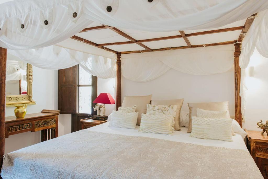 Villa & Guesthouse Paissa D'En Bernat Кала Тарида Экстерьер фото
